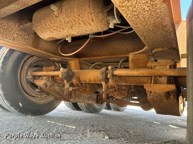 image for item DO1760 2008 Monarch drop deck oilfield trailer 