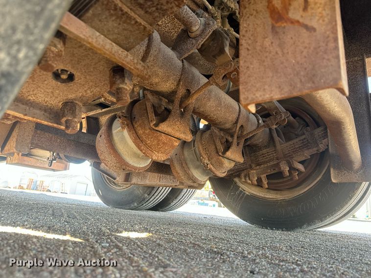 image for item DO1760 2008 Monarch drop deck oilfield trailer 