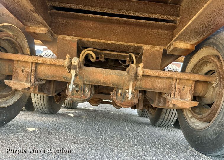 image for item DO1760 2008 Monarch drop deck oilfield trailer 