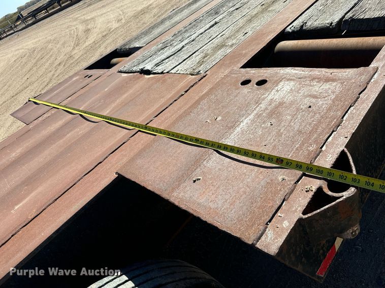 image for item DO1760 2008 Monarch drop deck oilfield trailer 