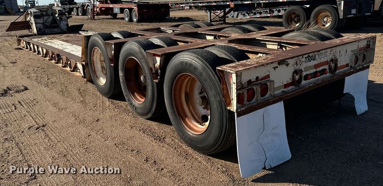 image for item DO1761 1983 Trail King  1552-4800 lowboy equipment trailer