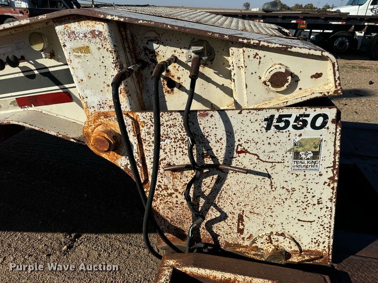 image for item DO1761 1983 Trail King  1552-4800 lowboy equipment trailer