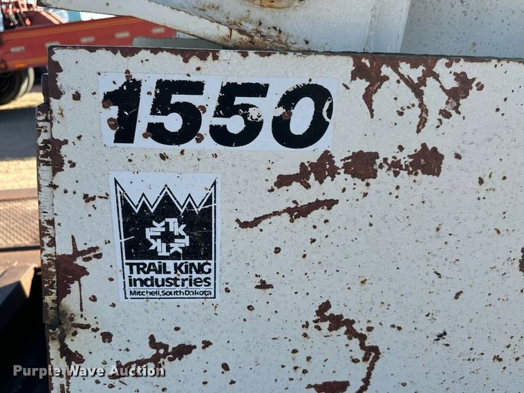 image for item DO1761 1983 Trail King  1552-4800 lowboy equipment trailer