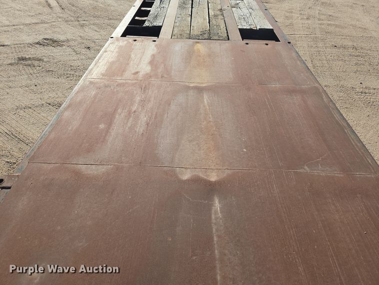 image for item DO1762 2005 Atoka 40-OFLB-60-4 drop deck oilfield trailer