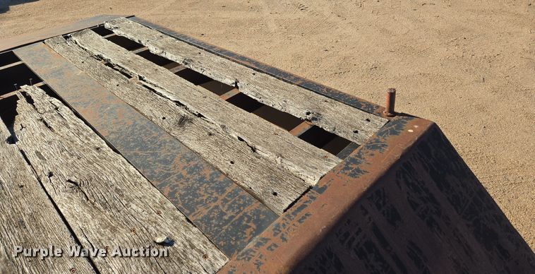 image for item DO1762 2005 Atoka 40-OFLB-60-4 drop deck oilfield trailer