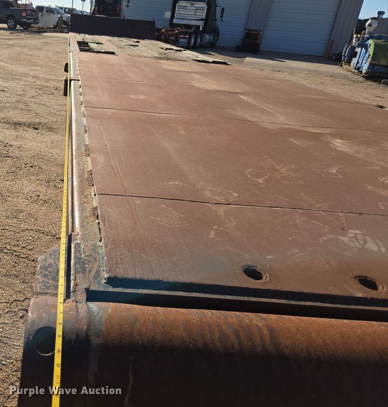 image for item DO1762 2005 Atoka 40-OFLB-60-4 drop deck oilfield trailer