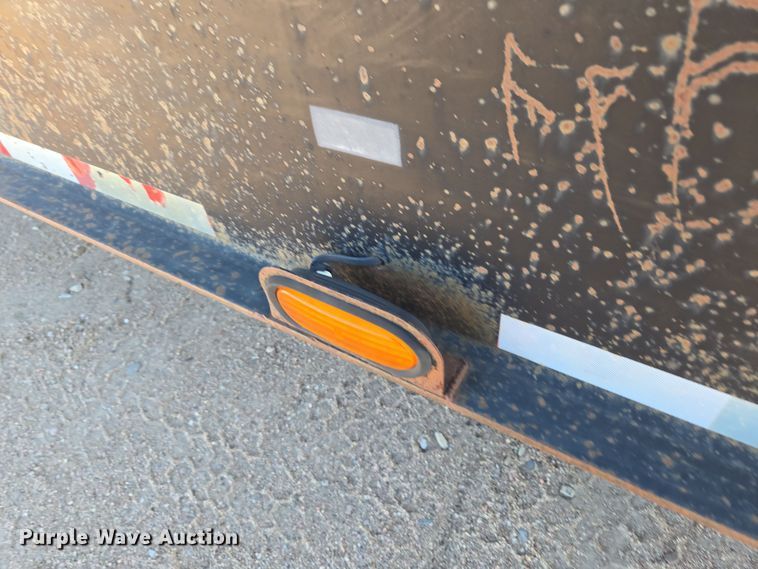 image for item DO1762 2005 Atoka 40-OFLB-60-4 drop deck oilfield trailer