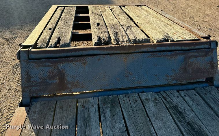 image for item DO1766 1990 Scona lowboy equipment trailer