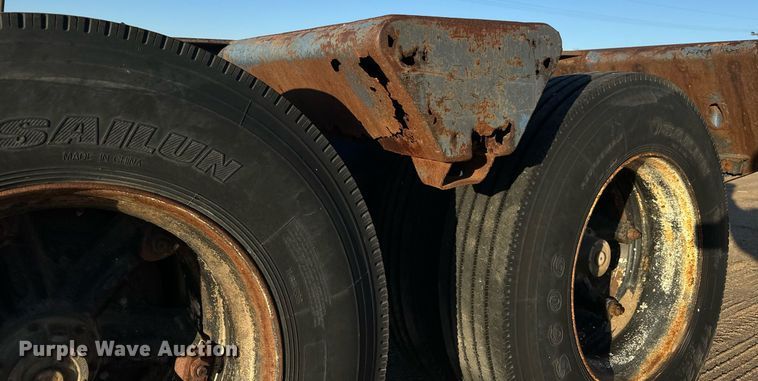 image for item DO1766 1990 Scona lowboy equipment trailer