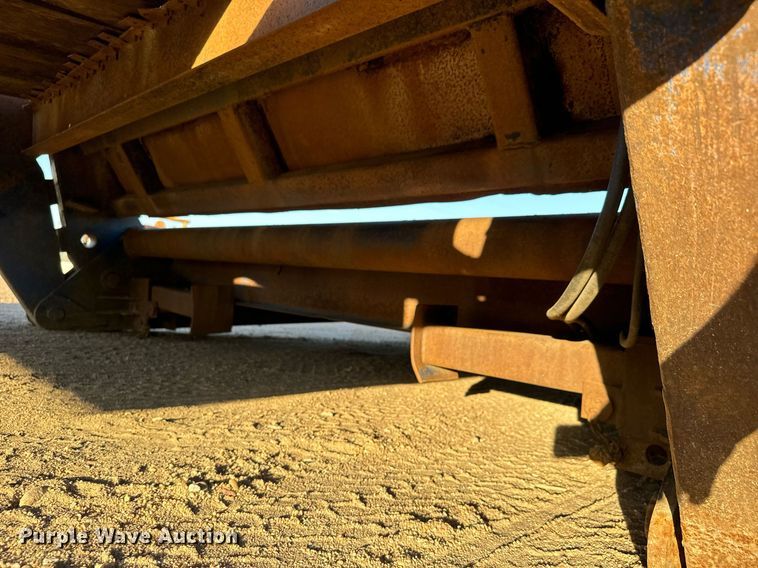 image for item DO1766 1990 Scona lowboy equipment trailer