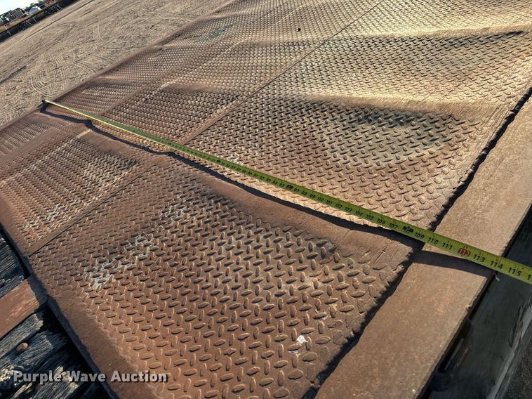 image for item DO1766 1990 Scona lowboy equipment trailer