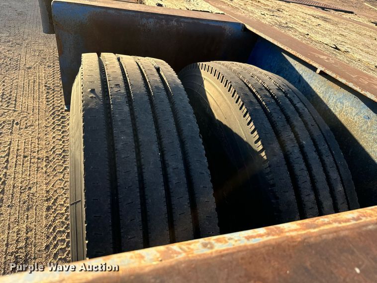 image for item DO1766 1990 Scona lowboy equipment trailer