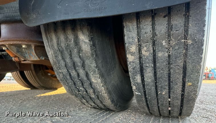 image for item DO1766 1990 Scona lowboy equipment trailer