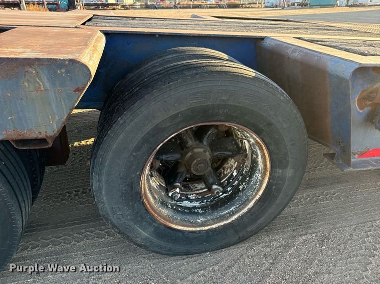 image for item DO1766 1990 Scona lowboy equipment trailer