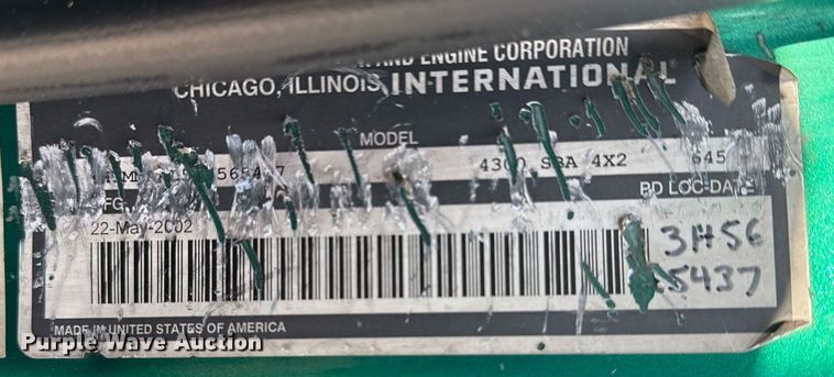 image for item DO7614 2003 International  4300 truck cab and chassis