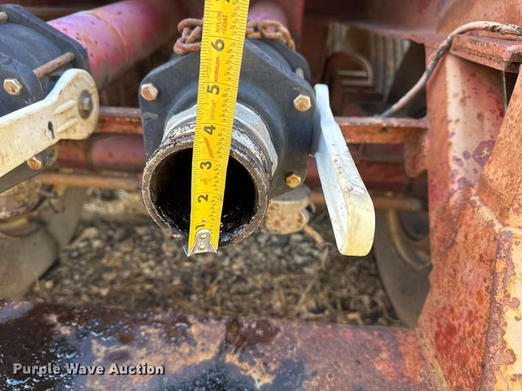 image for item DO7633 2000 Shop built 150B tank trailer