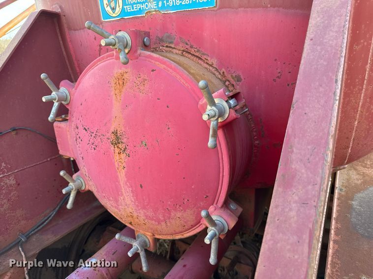 image for item DO7633 2000 Shop built 150B tank trailer