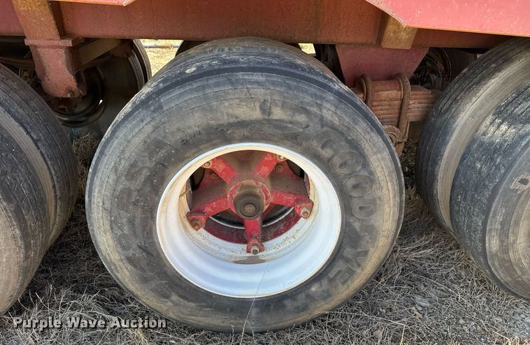 image for item DO7633 2000 Shop built 150B tank trailer