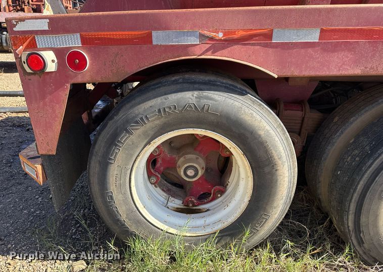 image for item DO7633 2000 Shop built 150B tank trailer