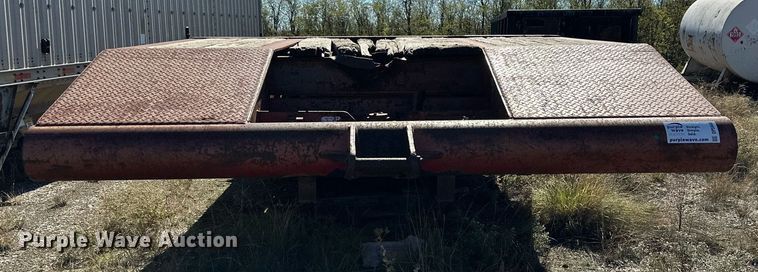 image for item DP5940 2007 Holden oilfield trailer