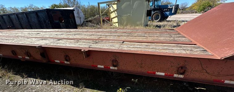 image for item DP5940 2007 Holden oilfield trailer