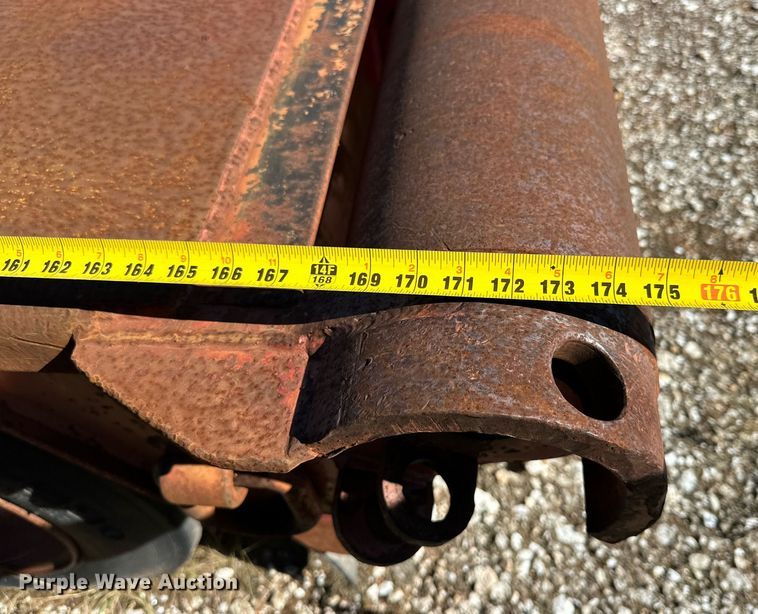 image for item DP5940 2007 Holden oilfield trailer