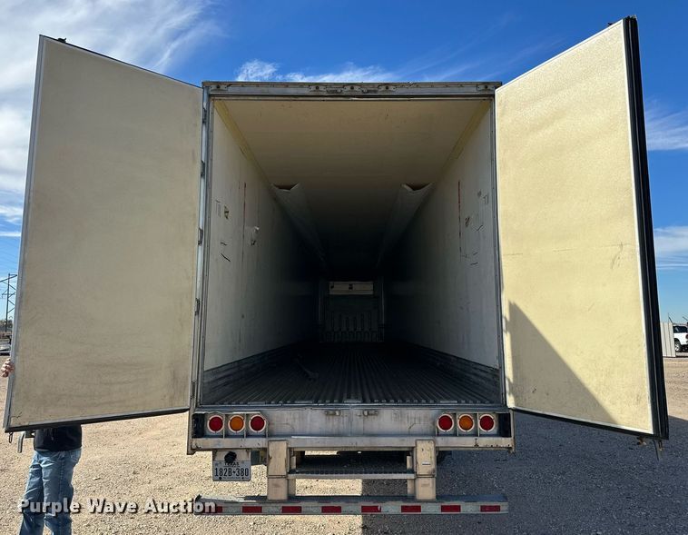 image for item DP5993 2014 Great Dane refrigerated van trailer