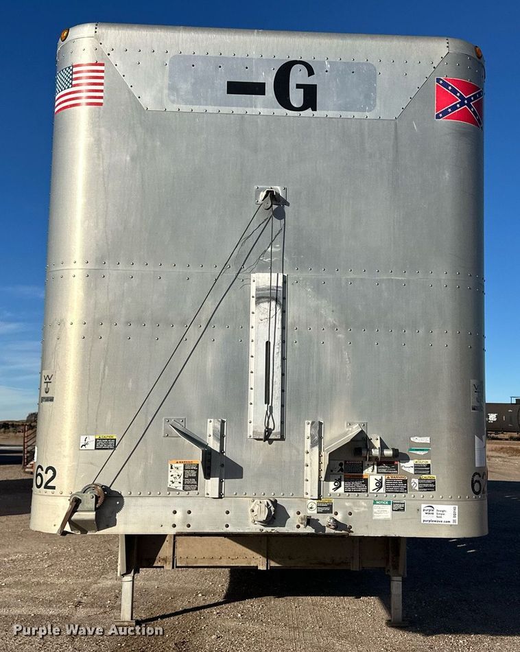 image for item DQ3143 2009 Wilson PSDCL-402 livestock trailer