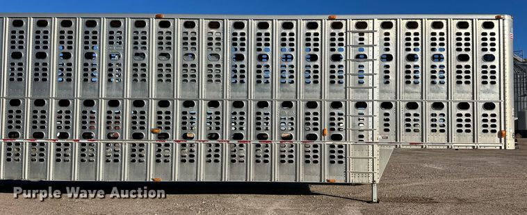 image for item DQ3143 2009 Wilson PSDCL-402 livestock trailer