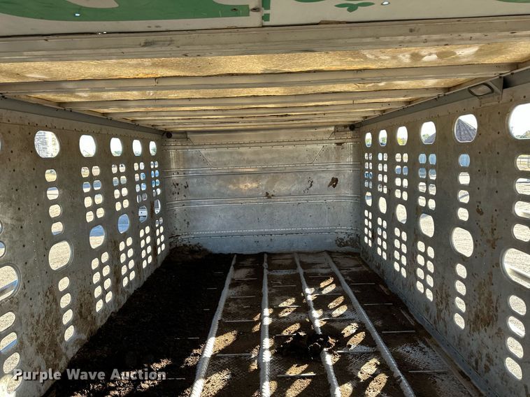 image for item DQ3143 2009 Wilson PSDCL-402 livestock trailer
