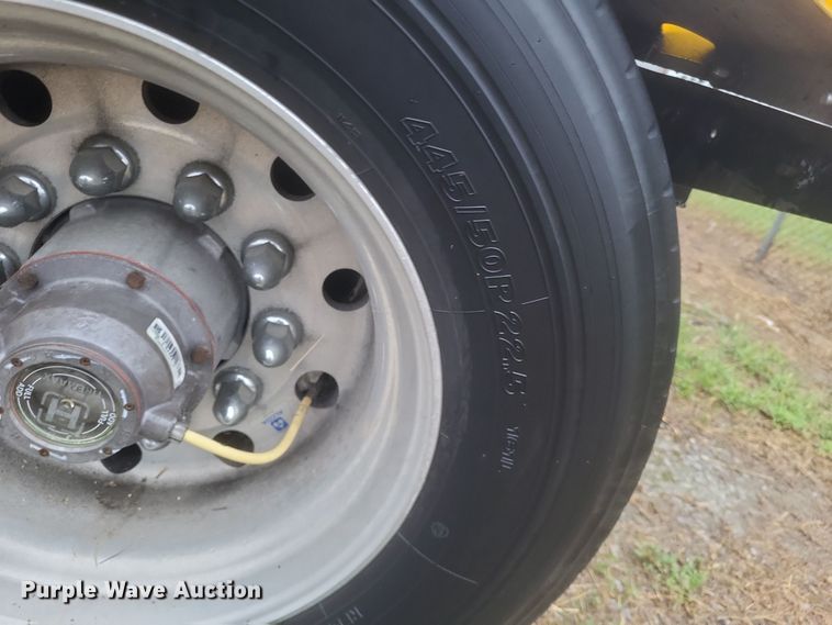 image for item DQ3687 2019 MACLTT ASE-9500-2S-406 tank trailer