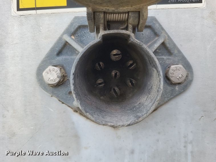 image for item DQ3769 2001 Wilson Hopper Bottom grain trailer