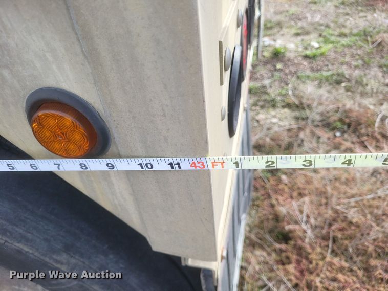 image for item DQ3769 2001 Wilson Hopper Bottom grain trailer