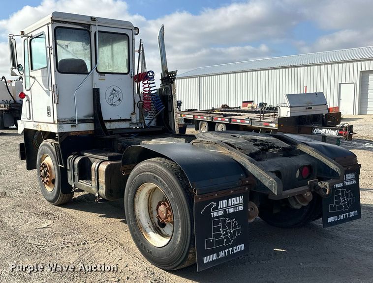 image for item DT2199 Capacity TJ5000 yard truck