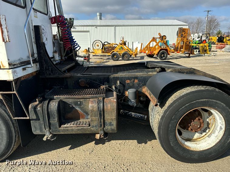 image for item DT2199 Capacity TJ5000 yard truck