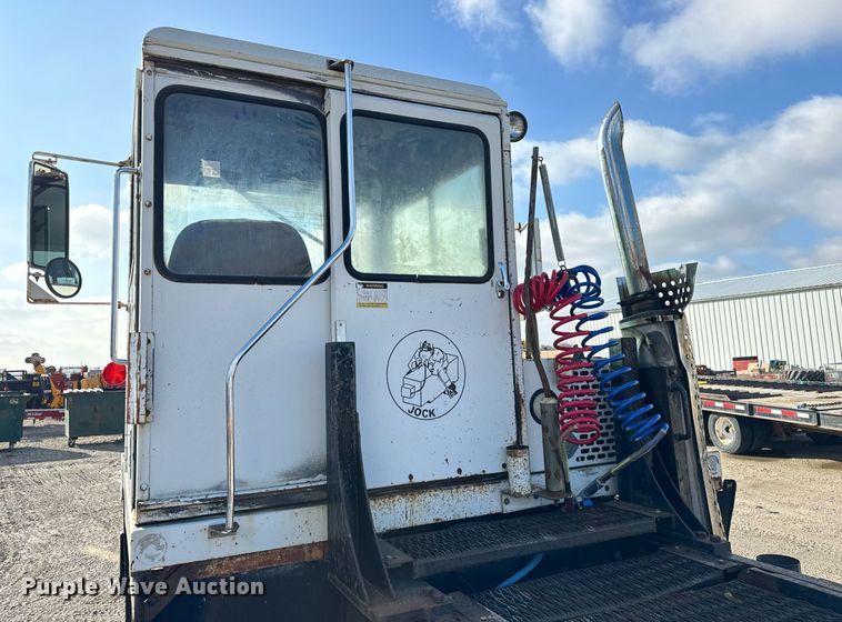 image for item DT2199 Capacity TJ5000 yard truck