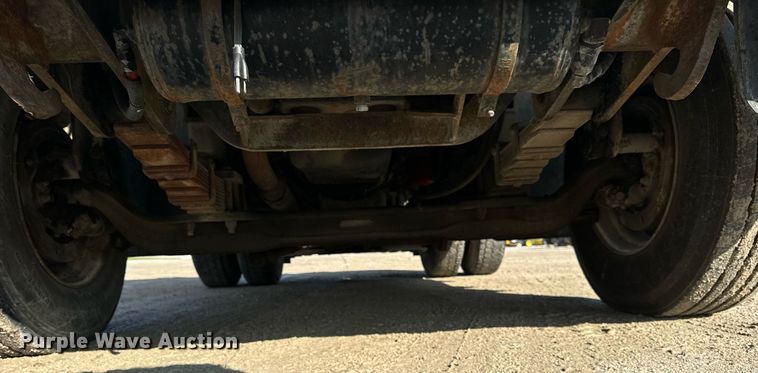 image for item DT2199 Capacity TJ5000 yard truck