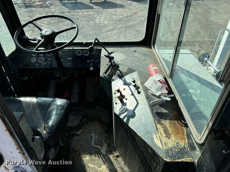 image for item DT2199 Capacity TJ5000 yard truck