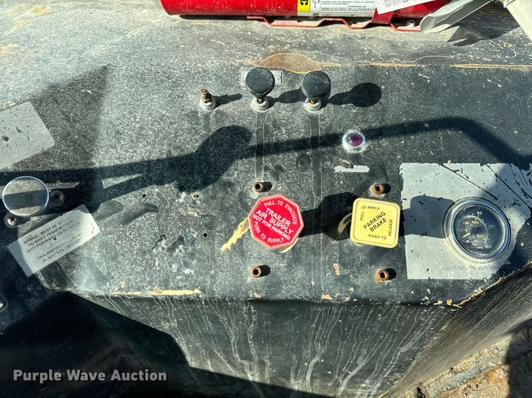 image for item DT2199 Capacity TJ5000 yard truck