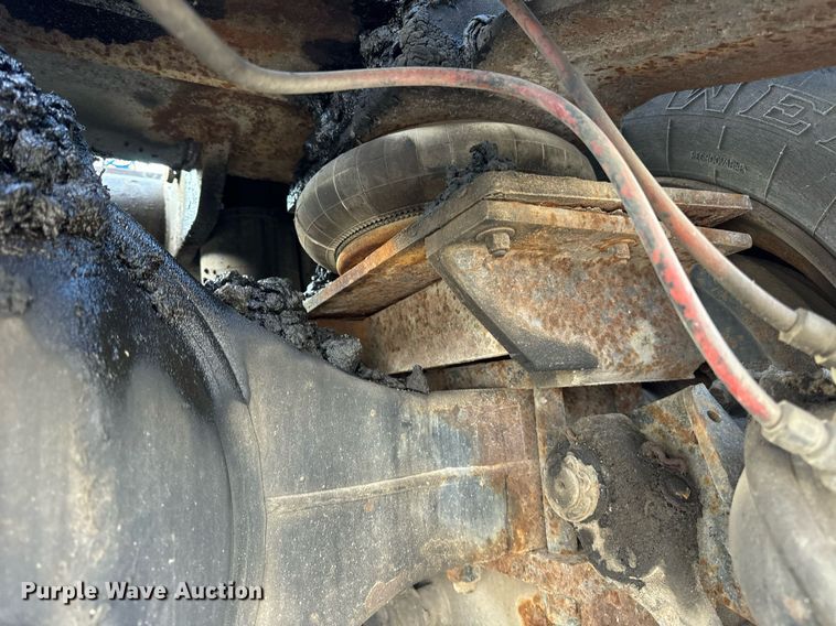 image for item DT2199 Capacity TJ5000 yard truck