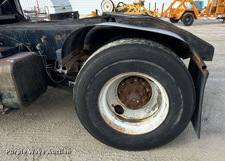 image for item DT2199 Capacity TJ5000 yard truck