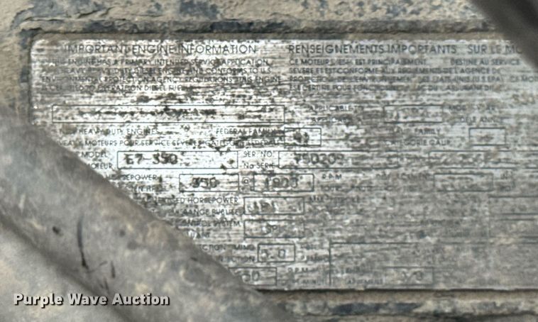 image for item DT2218 1998 Mack CH600 semi truck