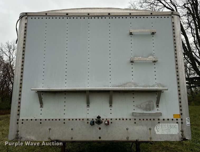 image for item DT2220 1987 Wilson AGH-800 grain trailer