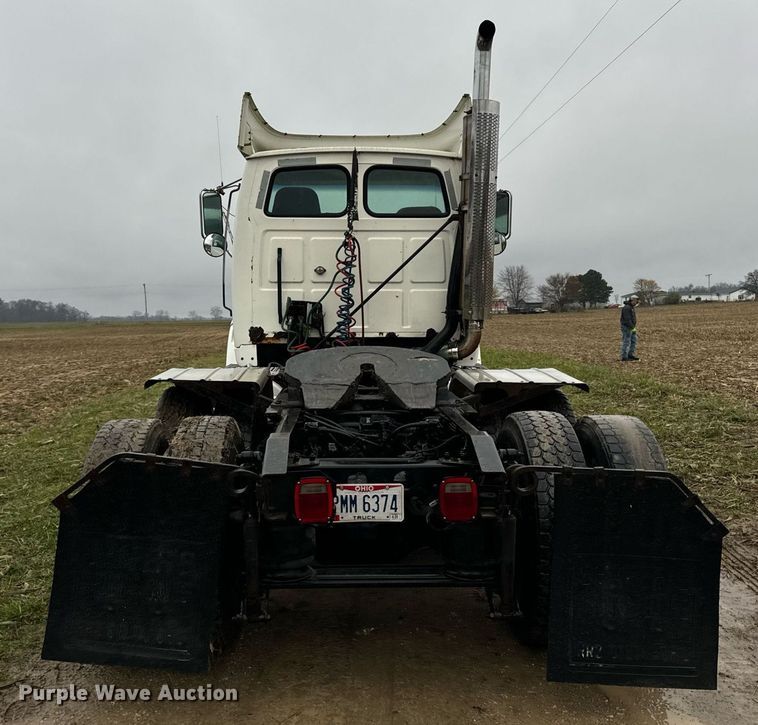 image for item DT2221 1999 Sterling  semi truck