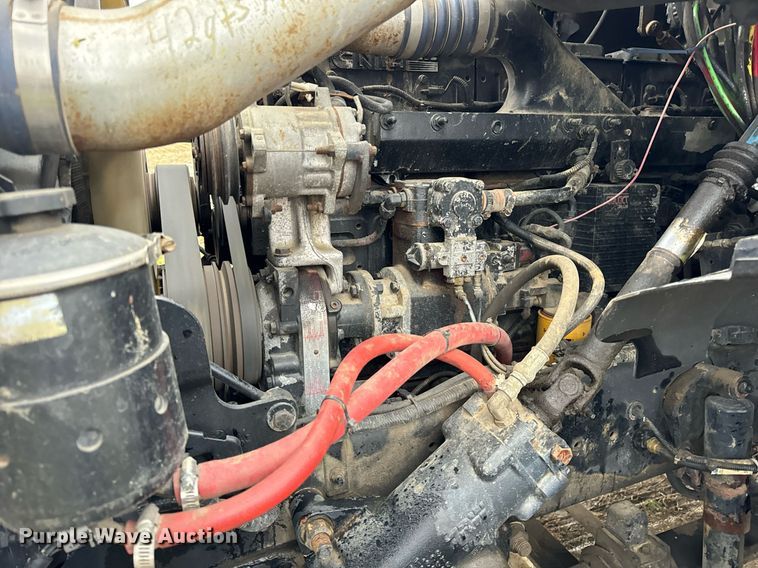 image for item DT2221 1999 Sterling  semi truck