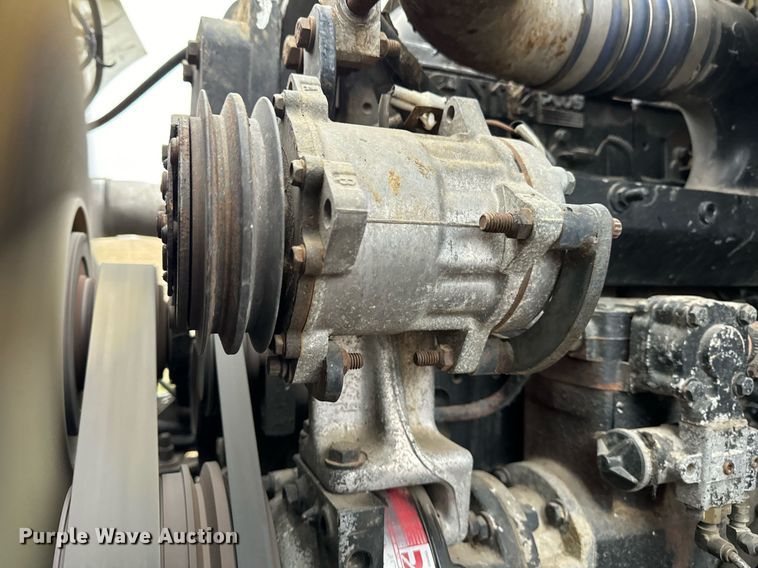 image for item DT2221 1999 Sterling  semi truck