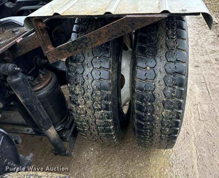 image for item DT2221 1999 Sterling  semi truck