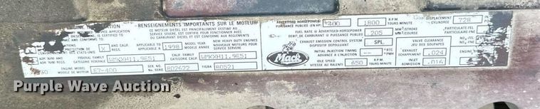 image for item DT2247 1998 Mack RD688S semi truck