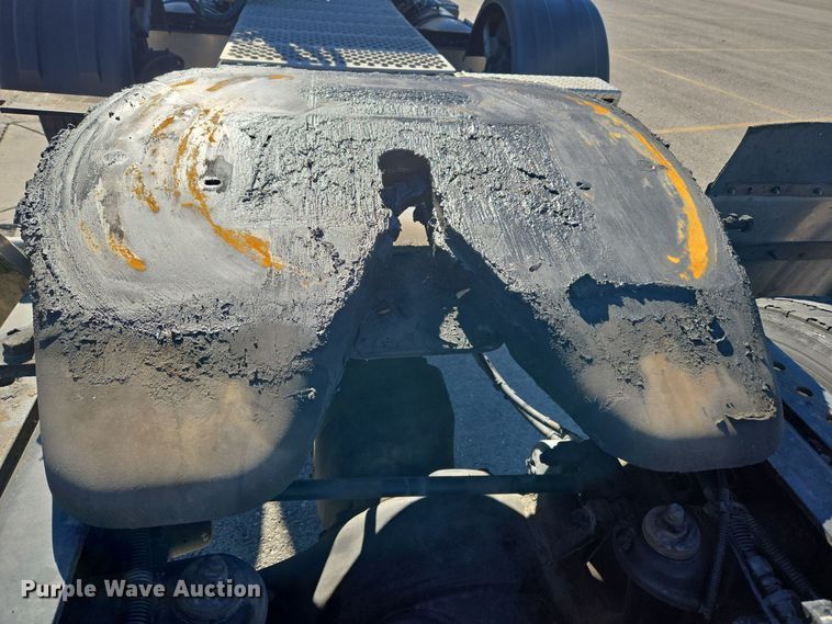 image for item DT7014 2020 Kenworth T680 semi truck