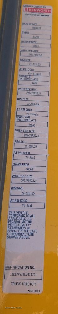 image for item DT7014 2020 Kenworth T680 semi truck